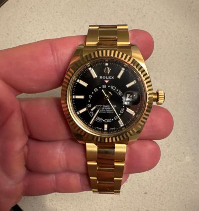 Rolex Sky-dweller 18 Ct Yellow Gold Rolex Sky Dweller