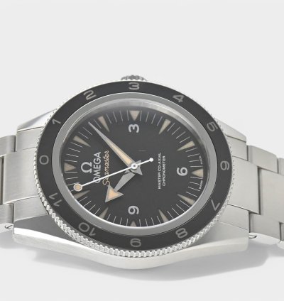 Omega Seamaster 300 007 Spectre Limited Steel Black Box Papers 233 32 41 21 01 001