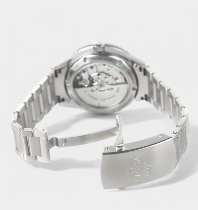 Omega Seamaster 300 007 Spectre Limited Steel Black Box Papers 233 32 41 21 01 001