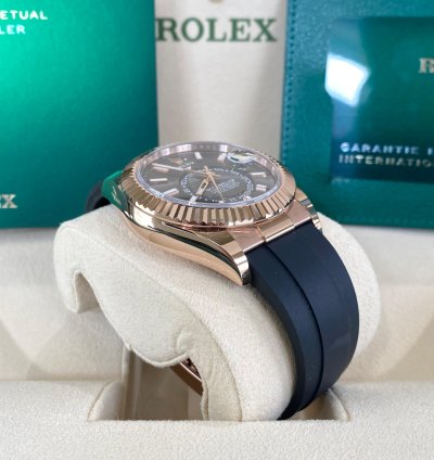 Rolex Sky-dweller 18ct Rose Gold Rhodium Dial 2021