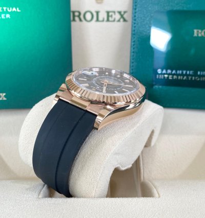Rolex Sky-dweller 18ct Rose Gold Rhodium Dial 2021