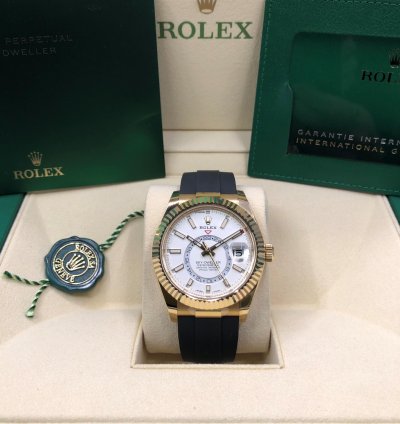 Rolex Sky-dweller 18ct Yellow Gold 2022