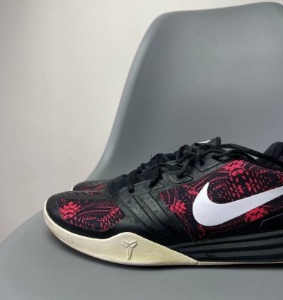 Vintage Nike Kobe Mentality Bright Crimson Low Top Sneakers