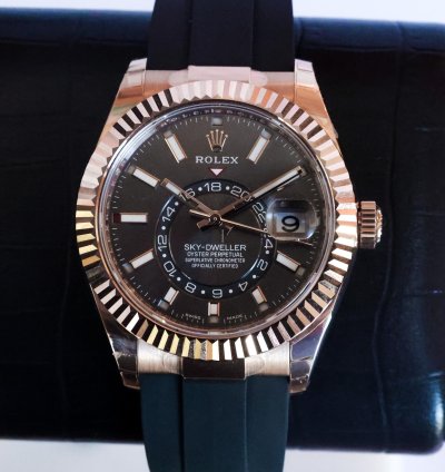 Rolex Sky-dweller 18k Rg Rhodium 326235 2022 Unworn 42mm Fluted 18k Rose Gold Oysterflex Full Set