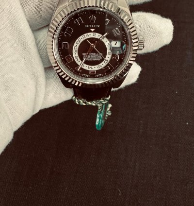 Rolex Sky-dweller 18k White Gold - 2x Leather Bracelet Black Brown