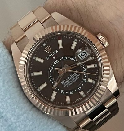 Rolex Sky-dweller 2021 Rose Gold Sky-dweller Chocolate Dial Unworn Box And Papers 326935