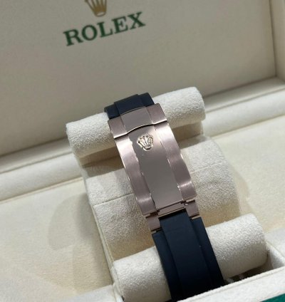 Rolex Sky-dweller 2021 Rose Gold Sky-dweller Oysterflex Rhodium Grey Dial Unworn 326235 Box And Papers