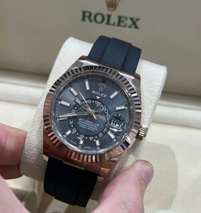 Rolex Sky-dweller 2021 Rose Gold Sky-dweller Oysterflex Rhodium Grey Dial Unworn 326235 Box And Papers