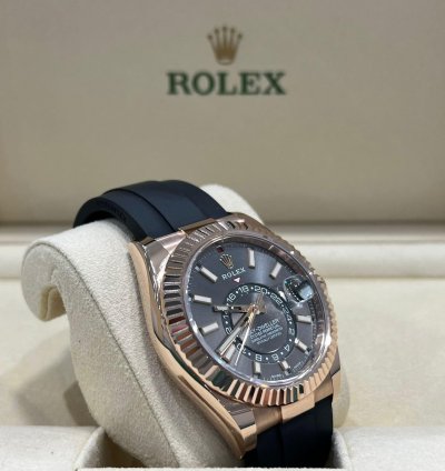 Rolex Sky-dweller 2021 Rose Gold Sky-dweller Oysterflex Rhodium Grey Dial Unworn 326235 Box And Papers