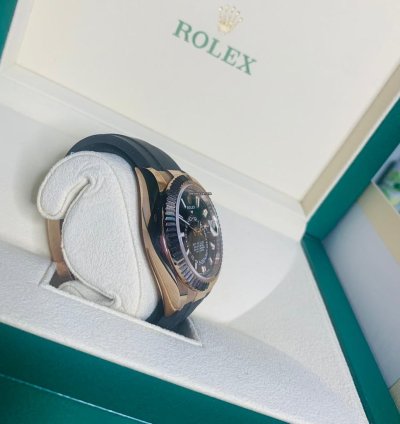 Rolex Sky-dweller 2022 Rose Gold Sky-dweller Oysterflex Chocolate Dial Unworn Box Papers 326235