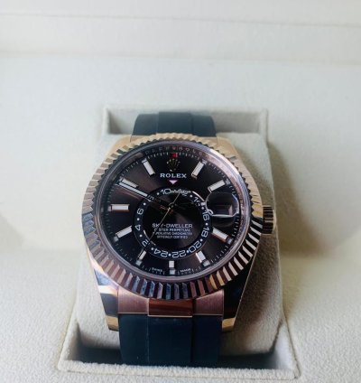 Rolex Sky-dweller 2022 Rose Gold Sky-dweller Oysterflex Chocolate Dial Unworn Box Papers 326235