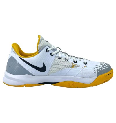 Zoom Kobe Venomenon 4 White University Gold