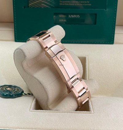 Rolex Sky-dweller 2022 Sky-dweller 42mm Chocolate Dial 326935 18k Rose Gold Oyster Bracelet In Stock