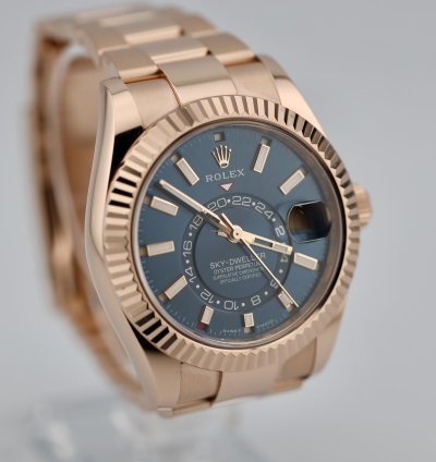 Rolex Sky-dweller 2023 Skydweller Rose Gold Blue Oyster 336935