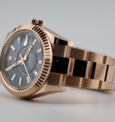 Rolex Sky-dweller 2023 Skydweller Rose Gold Blue Oyster 336935