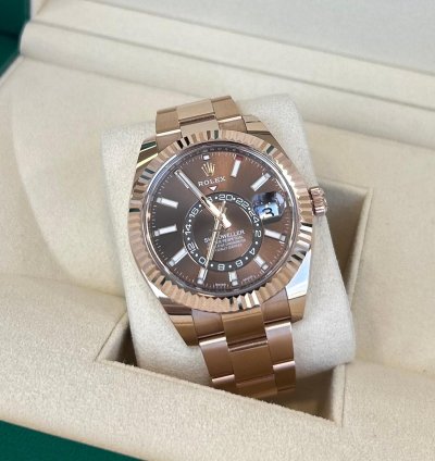 Rolex Sky-dweller 2023 Skydweller Rose Gold Chocolate 326935