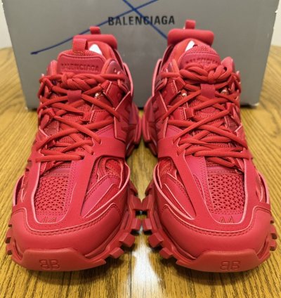 Balenciaga Track Sneaker red