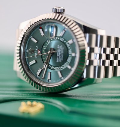 Rolex Sky-dweller 2023 Skydweller Stainless Steel Green Jubilee 336934