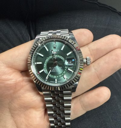 Rolex Sky-dweller 2023 White Gold And Steel Mint Green Dial Jubile Brazalet