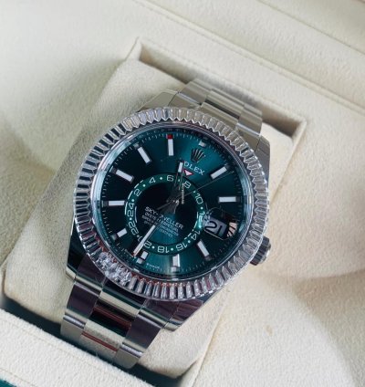 Rolex Sky-dweller 2024 Sky-dweller Green Dial Unworn 336934 Box And Papers