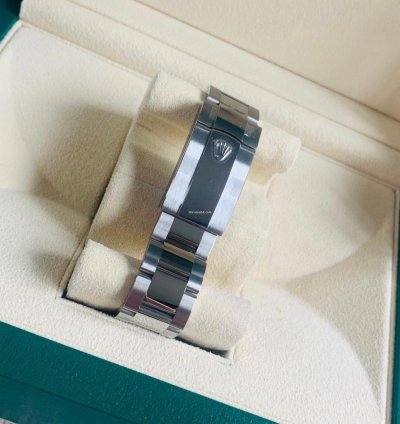 Rolex Sky-dweller 2024 Sky-dweller Green Dial Unworn 336934 Box And Papers