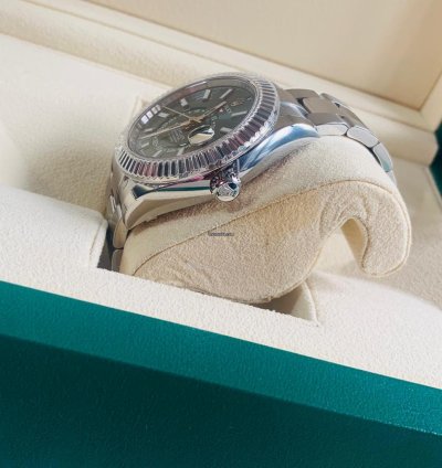 Rolex Sky-dweller 2024 Sky-dweller Green Dial Unworn 336934 Box And Papers