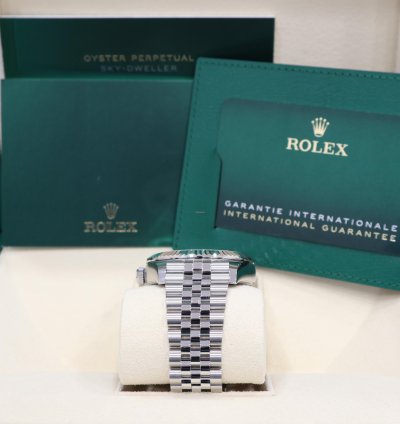 Rolex Sky-dweller 2024 Sky-dweller Jubilee Mint Green Dial Unworn