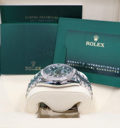 Rolex Sky-dweller 2024 Sky-dweller Jubilee Mint Green Dial Unworn