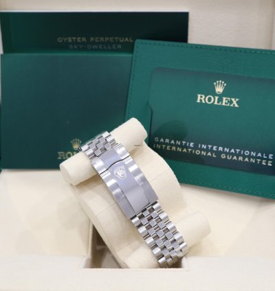 Rolex Sky-dweller 2024 Sky-dweller Jubilee Mint Green Dial Unworn