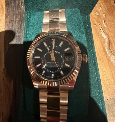 Rolex Sky-dweller 2025 Like-new Never Worn Purchased 03 19 2025
