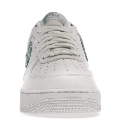 Air Force 1 Low 07 Essential White Worn Blue Paisley