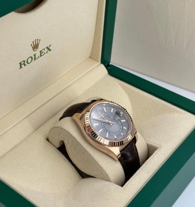 Rolex Sky-dweller 326135 Grey Indexold Card