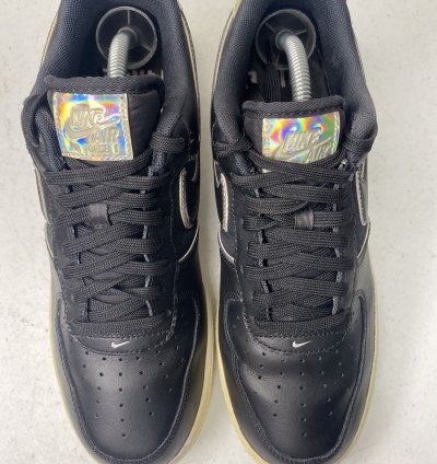 Air Force 1 Low 07 Lv8 Black Iridescent Outline