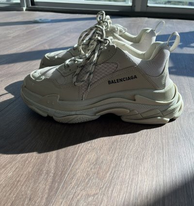 Balenciaga Triple Beige Immaculate