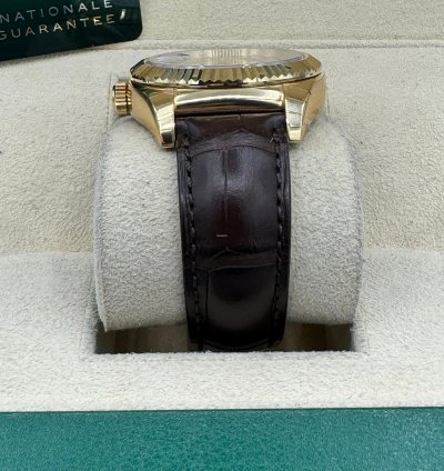 Rolex Sky-dweller 326138
