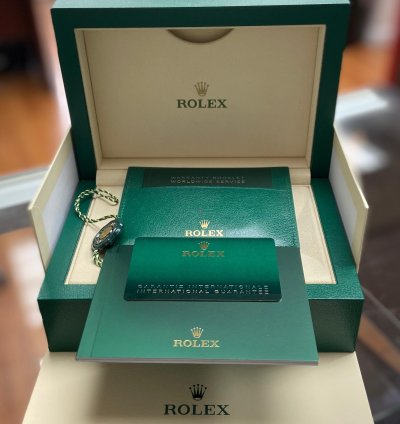 Rolex Sky-dweller 326235 42mm Rose Gold Chocolate Dial Oysterflex