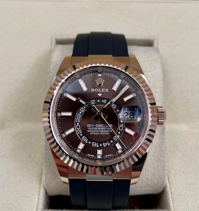 Rolex Sky-dweller 326235 Rose Gold Chocolate Dial Oysterflex Unworn 2023
