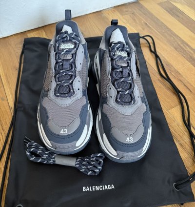 Balenciaga Triple Sneakers