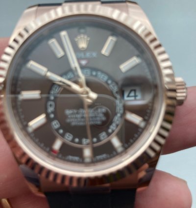 Rolex Sky-dweller 326235-0002
