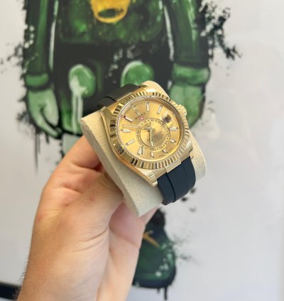 Rolex Sky-dweller 326238