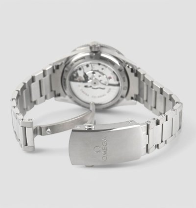 Omega Seamaster 300 Master Co-axial 41mm Automatic Blue Dial Titanium 1