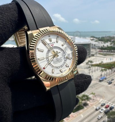 Rolex Sky-dweller 326238 Full Set Like New