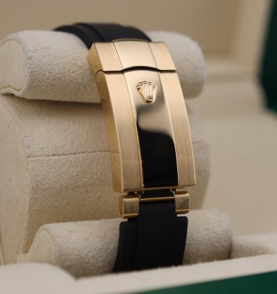 Rolex Sky-dweller 326238 Full Set Like New