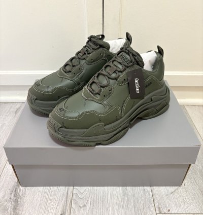 Brand New Balenciaga Triple All Over Green Size 42