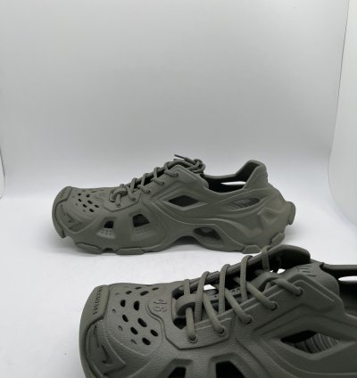 Hd Rubber Lace Up Sneakers