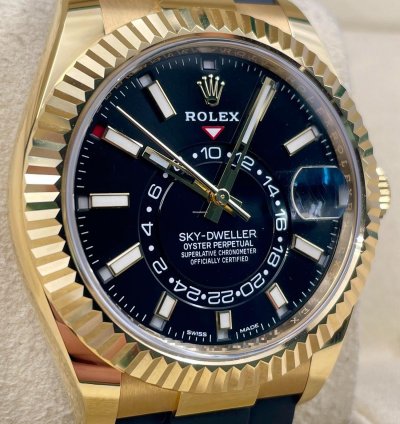 Rolex Sky-dweller 326238 Yellow Gold Black Dial Oysterflex Unworn 2023