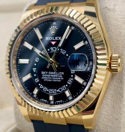Rolex Sky-dweller 326238 Yellow Gold Black Dial Oysterflex Unworn 2023