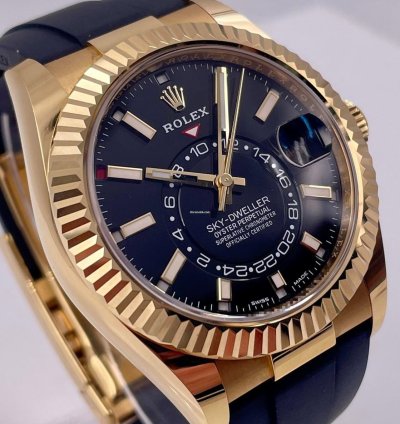 Rolex Sky-dweller 326238 Yellow Gold Black Dial Oysterflex Unworn 2023