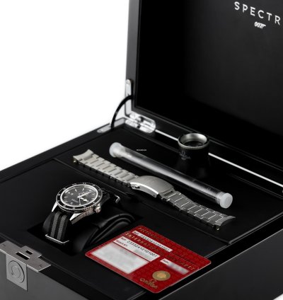 Omega Seamaster 300 Spectre Limited Edition Ref 233 32 41 21 01 001 Full Set Bracelet
