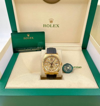 Rolex Sky-dweller 326238 Yellow Gold Champagne Dial Oysterflex Unworn 2023